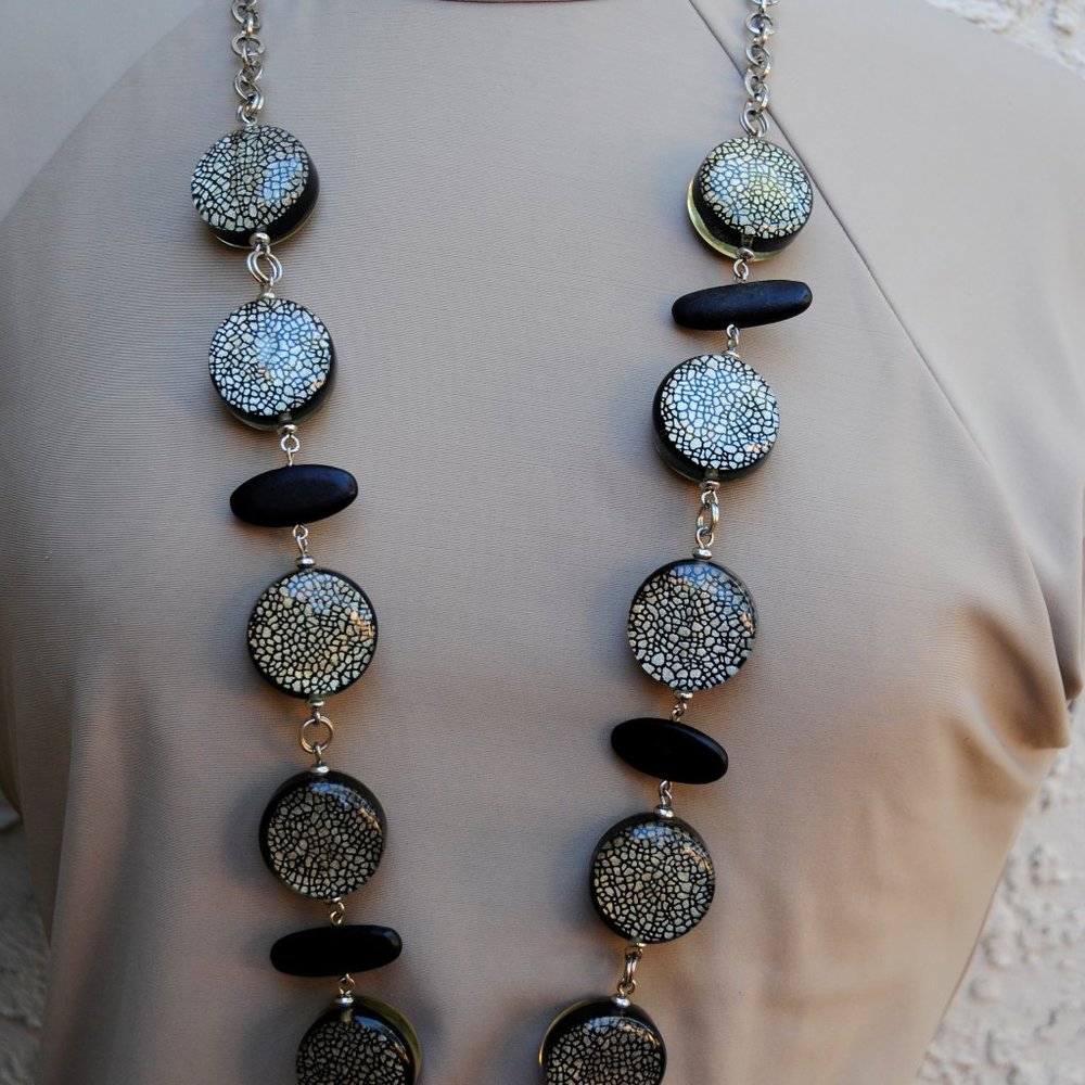 Chico's Black and White Necklace